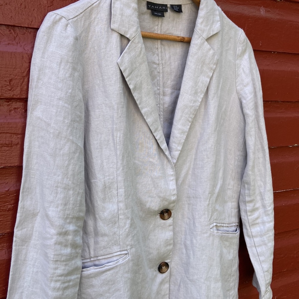 Tahari Notched Lapel Two Button Linen Blazer Wome… - image 4